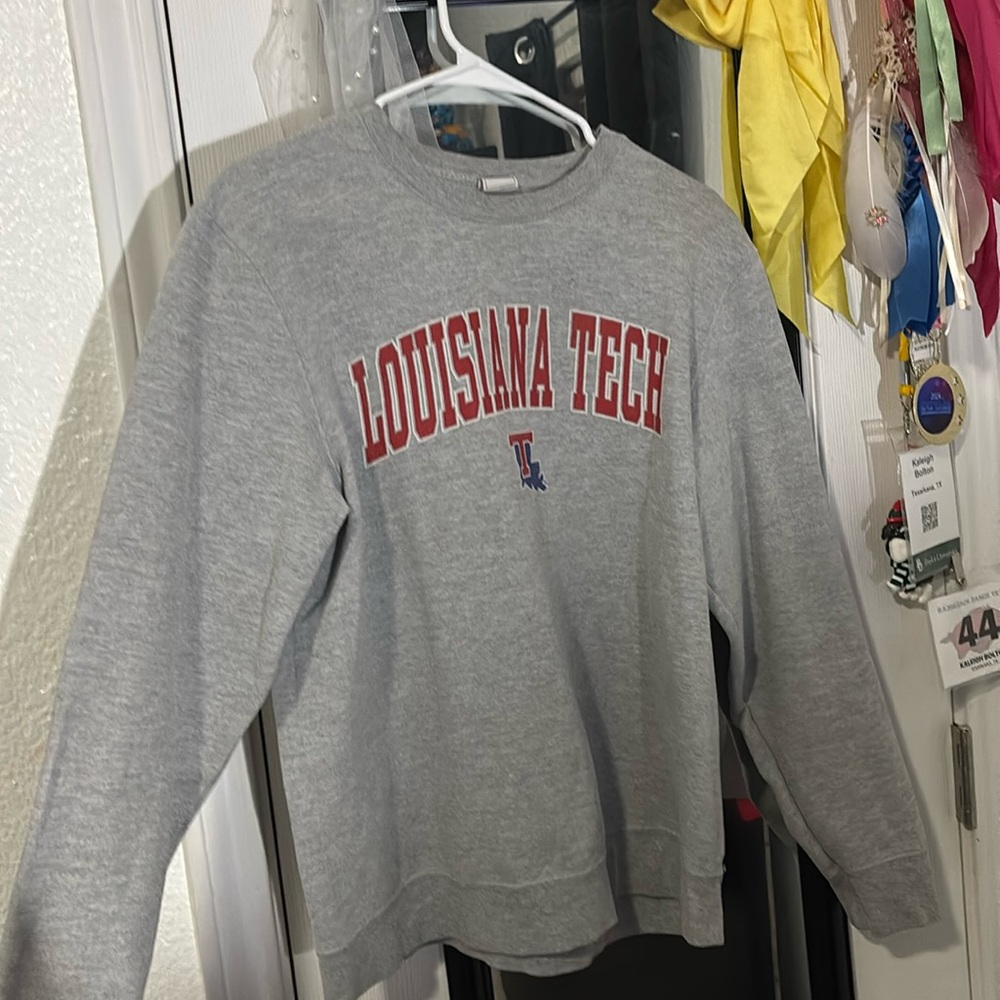 LA Tech merch size medium